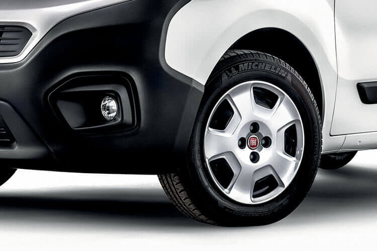 fiat fiorino combi lease